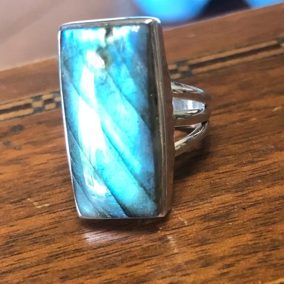 Sterling silver Laborite ring! - Picture 2 of 4